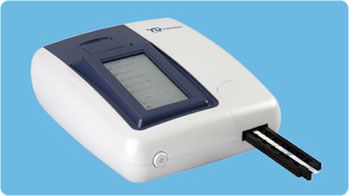 UriScan Optima urine analyzer with touchscreen display
